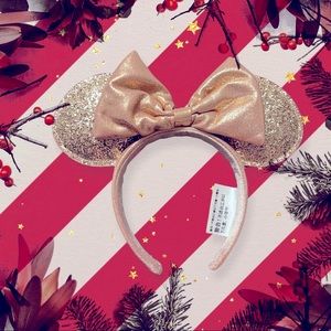 Rose gold minnie mouse ears with sequins